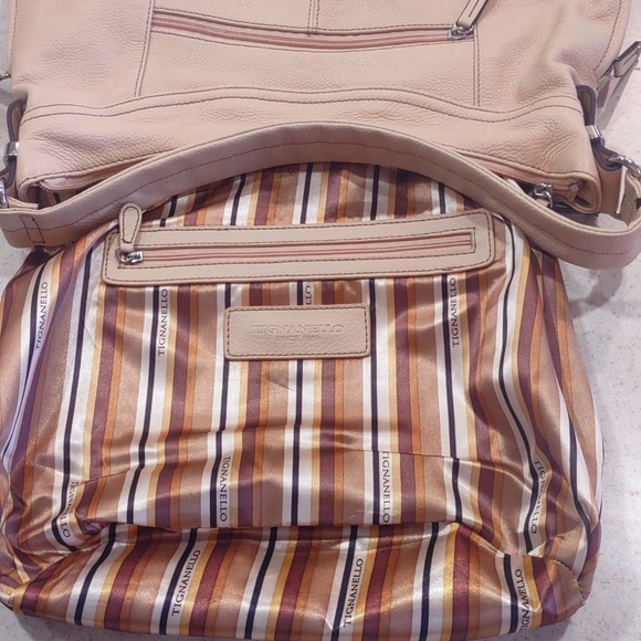 Tignanello Genuine Pebble Leather Shoulder Bag NWOT - Picture 11 of 16